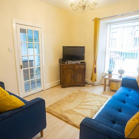Sandgate 2-Bed Apartment In Ayr Central Location Exterior photo