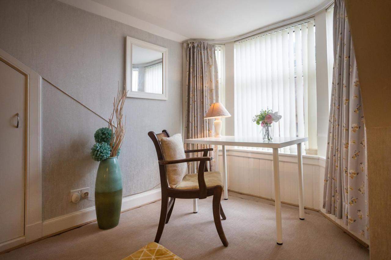 Sandgate 2-Bed Apartment In Ayr Central Location Exterior photo